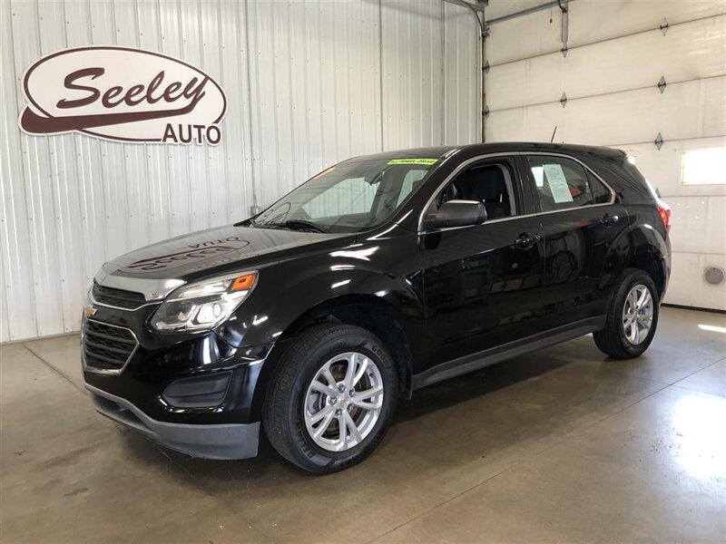 2017 Chevrolet Equinox LS  
