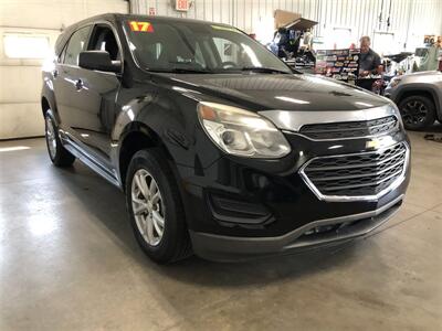 2017 Chevrolet Equinox LS   - Photo 3 - Saint Louis, MI 48880-9800
