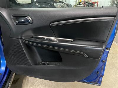 2015 Dodge Journey Crossroad   - Photo 22 - Saint Louis, MI 48880-9800