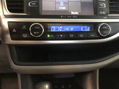 2018 Toyota Highlander XLE   - Photo 12 - Saint Louis, MI 48880-9800