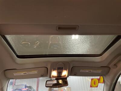 2010 Chevrolet Equinox LT   - Photo 9 - Saint Louis, MI 48880-9800