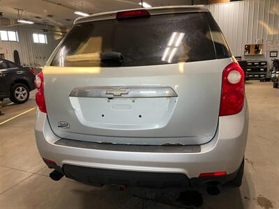 2010 Chevrolet Equinox LT   - Photo 7 - Saint Louis, MI 48880-9800