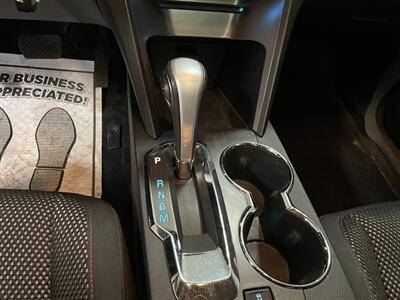 2010 Chevrolet Equinox LT   - Photo 15 - Saint Louis, MI 48880-9800