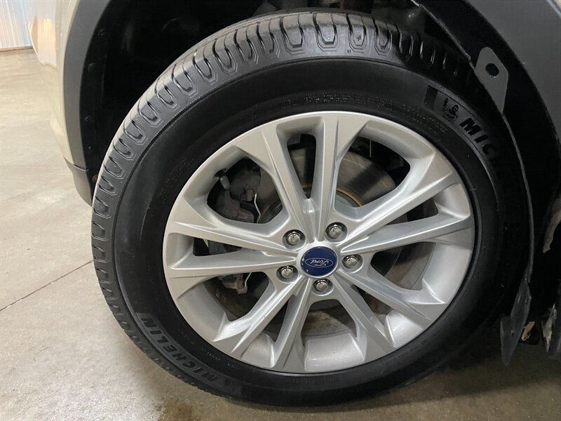 2018 Ford Escape SE - Photo 18 - Saint Louis, MI 48880-9800