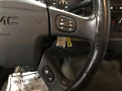 2004 GMC Sierra 2500 Work Truck   - Photo 12 - Saint Louis, MI 48880-9800