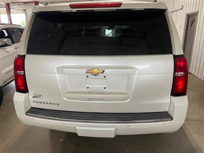 2015 Chevrolet Suburban LTZ - Photo 7 - Saint Louis, MI 48880-9800