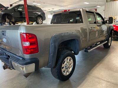 2012 Chevrolet Silverado 2500HD LTZ - Photo 6 - Saint Louis, MI 48880-9800