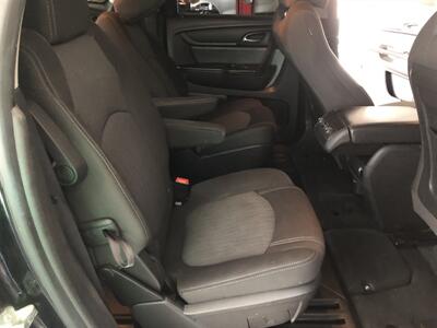 2016 Chevrolet Traverse LT   - Photo 14 - Saint Louis, MI 48880-9800
