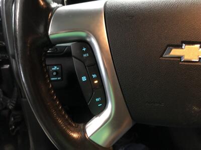 2016 Chevrolet Traverse LT   - Photo 9 - Saint Louis, MI 48880-9800