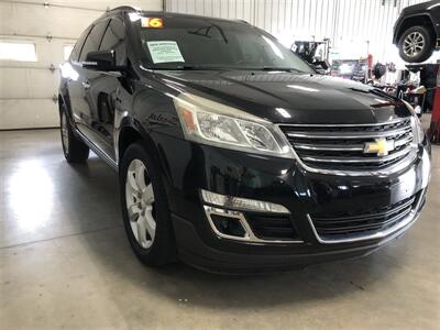 2016 Chevrolet Traverse LT   - Photo 3 - Saint Louis, MI 48880-9800