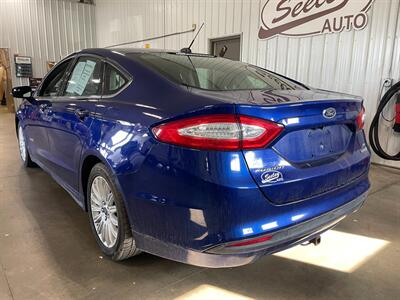 2015 Ford Fusion Hybrid SE - Photo 3 - Saint Louis, MI 48880-9800
