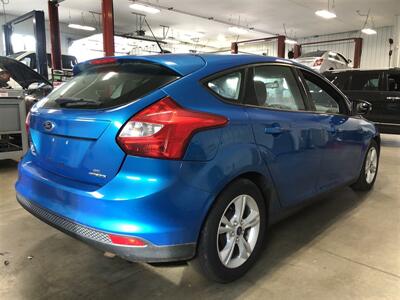 2013 Ford Focus SE   - Photo 4 - Saint Louis, MI 48880-9800