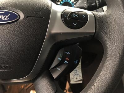2013 Ford Focus SE   - Photo 11 - Saint Louis, MI 48880-9800