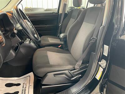 2016 Jeep Patriot Latitude   - Photo 16 - Saint Louis, MI 48880-9800