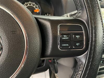 2016 Jeep Patriot Latitude   - Photo 12 - Saint Louis, MI 48880-9800