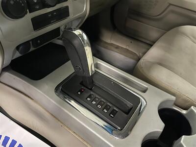 2008 Mercury Mariner I4   - Photo 13 - Saint Louis, MI 48880-9800