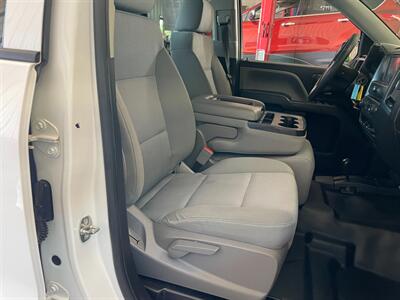 2019 Chevrolet Silverado 1500 LD Work Truck - Photo 17 - Saint Louis, MI 48880-9800