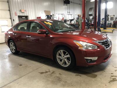 2015 Nissan Altima 2.5   - Photo 5 - Saint Louis, MI 48880-9800