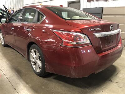 2015 Nissan Altima 2.5   - Photo 3 - Saint Louis, MI 48880-9800