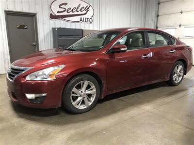 2015 Nissan Altima 2.5   - Photo 1 - Saint Louis, MI 48880-9800