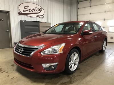 2015 Nissan Altima 2.5   - Photo 2 - Saint Louis, MI 48880-9800