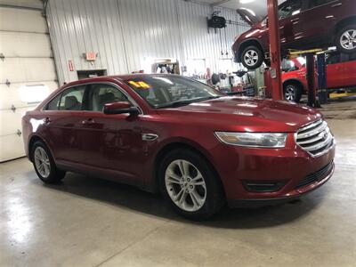 2014 Ford Taurus SEL   - Photo 5 - Saint Louis, MI 48880-9800