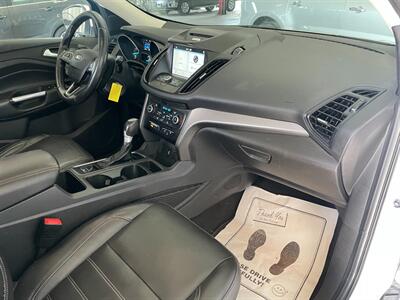 2017 Ford Escape SE - Photo 19 - Saint Louis, MI 48880-9800
