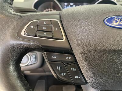2017 Ford Escape SE - Photo 11 - Saint Louis, MI 48880-9800