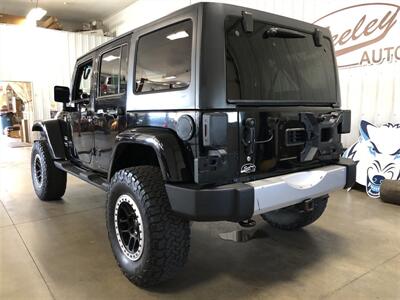 2011 Jeep Wrangler Sahara   - Photo 3 - Saint Louis, MI 48880-9800