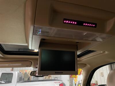 2012 Chevrolet Suburban LTZ   - Photo 10 - Saint Louis, MI 48880-9800
