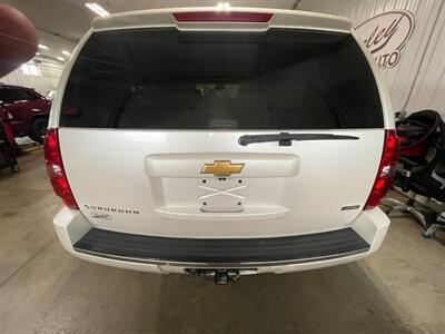 2012 Chevrolet Suburban LTZ   - Photo 7 - Saint Louis, MI 48880-9800