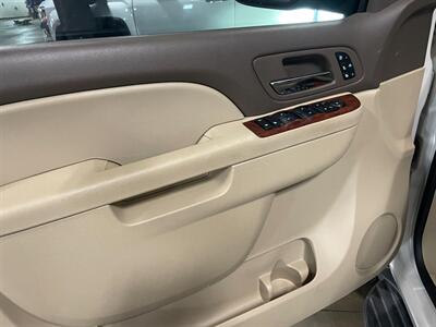 2012 Chevrolet Suburban LTZ   - Photo 30 - Saint Louis, MI 48880-9800