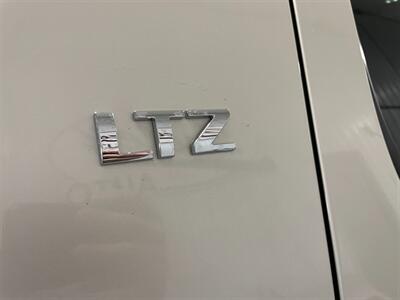 2012 Chevrolet Suburban LTZ   - Photo 28 - Saint Louis, MI 48880-9800