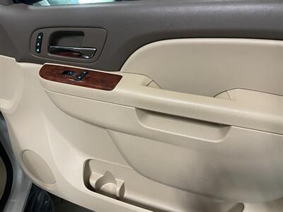 2012 Chevrolet Suburban LTZ   - Photo 31 - Saint Louis, MI 48880-9800