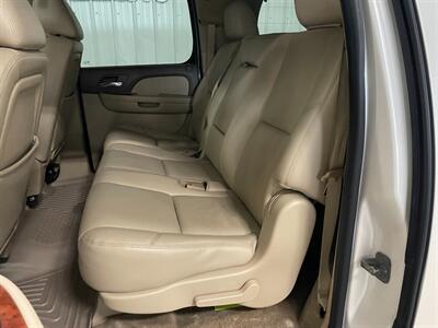 2012 Chevrolet Suburban LTZ   - Photo 22 - Saint Louis, MI 48880-9800