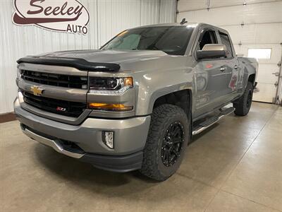 2017 Chevrolet Silverado 1500 LT   - Photo 2 - Saint Louis, MI 48880-9800