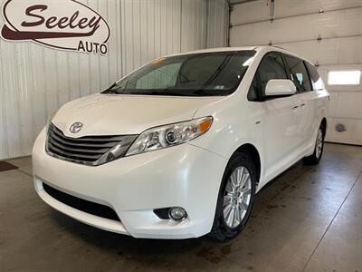 2017 Toyota Sienna XLE 7-Passenger - Photo 2 - Saint Louis, MI 48880-9800