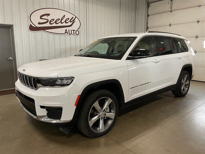 2021 Jeep Grand Cherokee L Limited   - Photo 1 - Saint Louis, MI 48880-9800