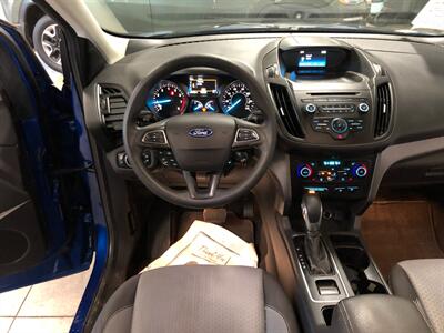 2018 Ford Escape SE   - Photo 8 - Saint Louis, MI 48880-9800
