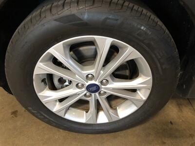 2018 Ford Escape SE   - Photo 22 - Saint Louis, MI 48880-9800