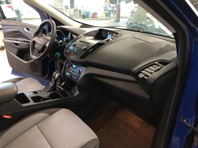 2018 Ford Escape SE   - Photo 19 - Saint Louis, MI 48880-9800