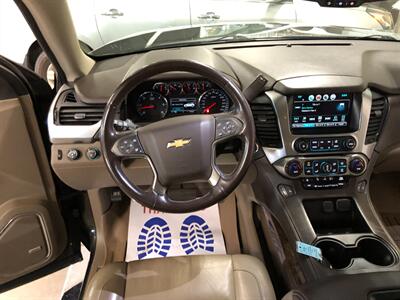 2019 Chevrolet Suburban LT   - Photo 9 - Saint Louis, MI 48880-9800