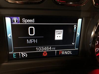 2019 Chevrolet Suburban LT   - Photo 10 - Saint Louis, MI 48880-9800