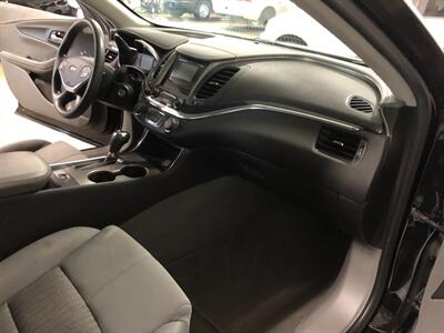 2017 Chevrolet Impala LS Fleet - Photo 19 - Saint Louis, MI 48880-9800