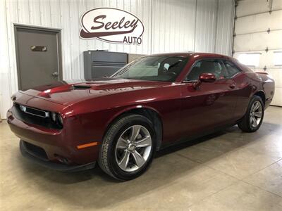 2021 Dodge Challenger SXT   - Photo 1 - Saint Louis, MI 48880-9800