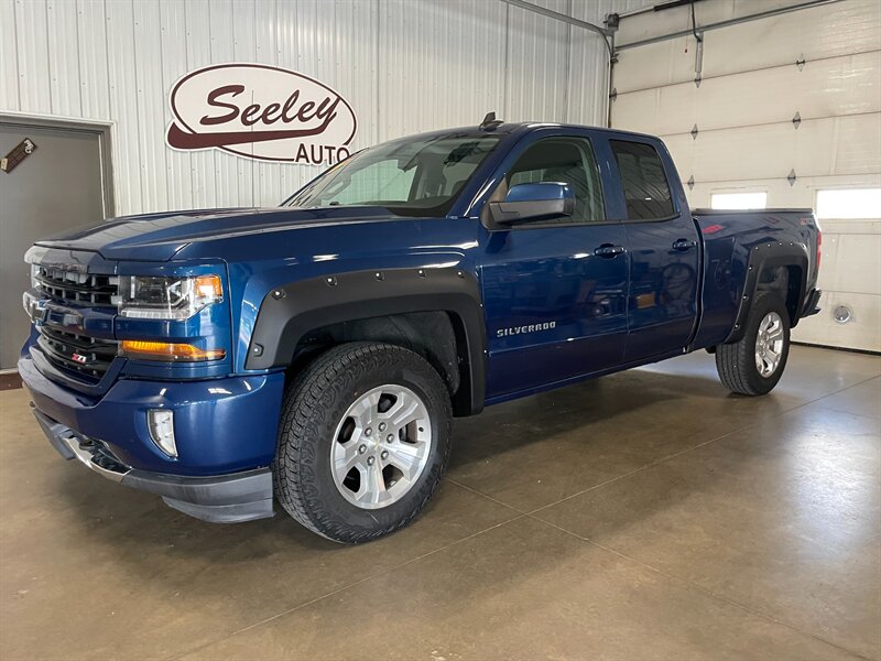 2016 Chevrolet Silverado 1500 LT   - Photo 1 - Saint Louis, MI 48880-9800