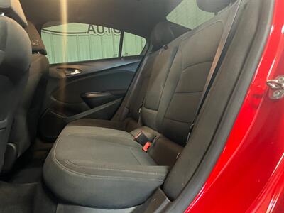 2016 Chevrolet Cruze LT Manual - Photo 15 - Saint Louis, MI 48880-9800