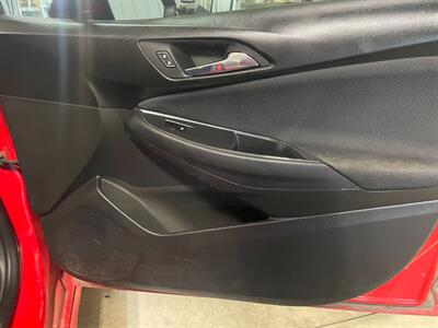 2016 Chevrolet Cruze LT Manual - Photo 20 - Saint Louis, MI 48880-9800