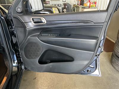 2014 Jeep Grand Cherokee Limited - Photo 21 - Saint Louis, MI 48880-9800