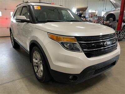 2013 Ford Explorer Limited   - Photo 4 - Saint Louis, MI 48880-9800